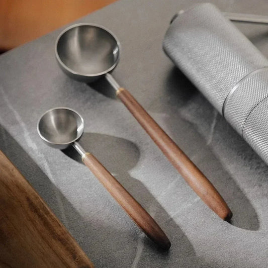 Cuillère à Café Mesure 25 Ml Manche Long Bois Noyer Inox