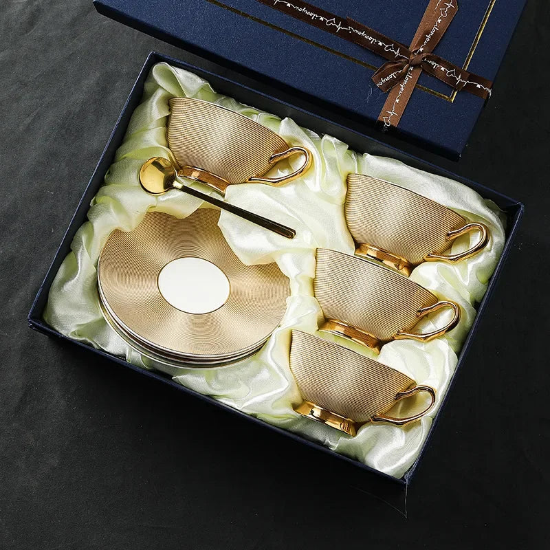 Ensemble de Tasses À Café Élégantes en Verre