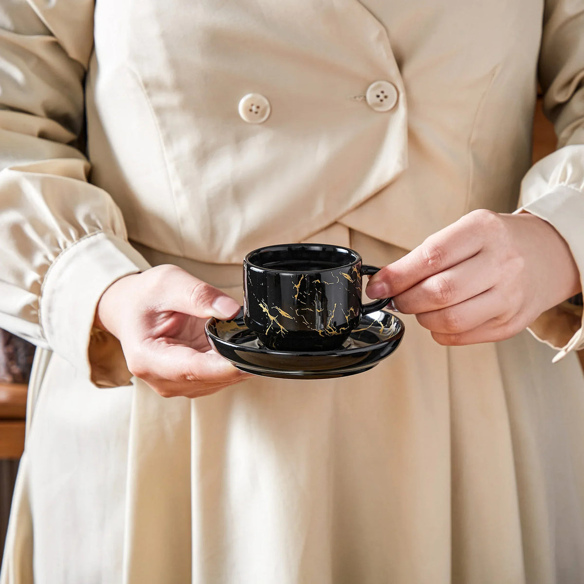 Ensemble De Tasses À Expresso En Porcelaine Avec Soucoupe Et Support Métallique