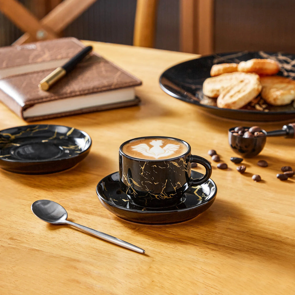 Ensemble De Tasses À Expresso En Porcelaine Avec Soucoupe Et Support Métallique