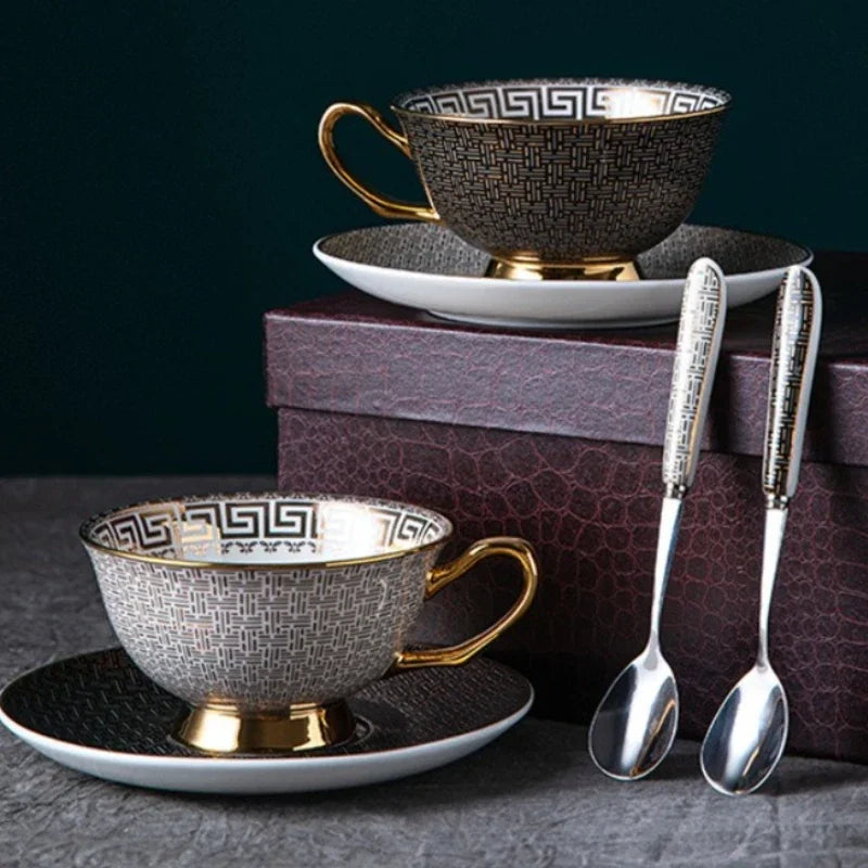 Ensemble Tasse À Café En Porcelaine À Carreaux