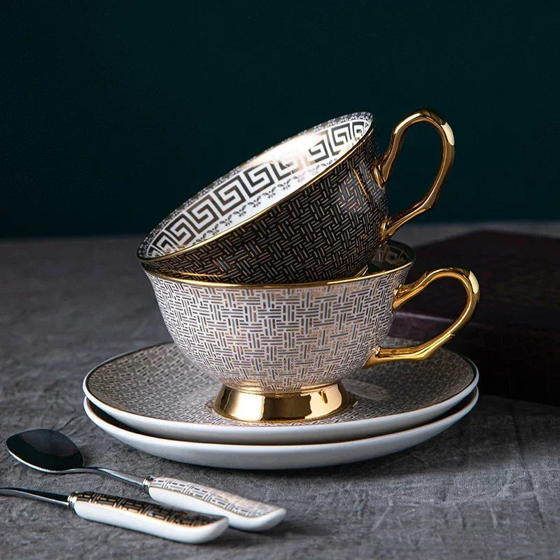 Ensemble Tasse À Café En Porcelaine À Carreaux