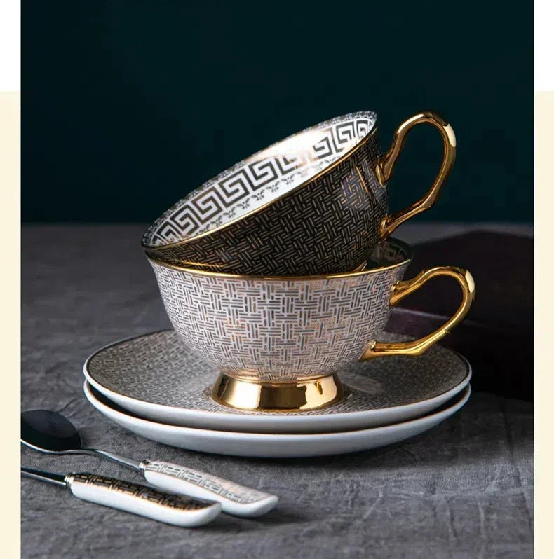 Ensemble Tasse À Café En Porcelaine À Carreaux