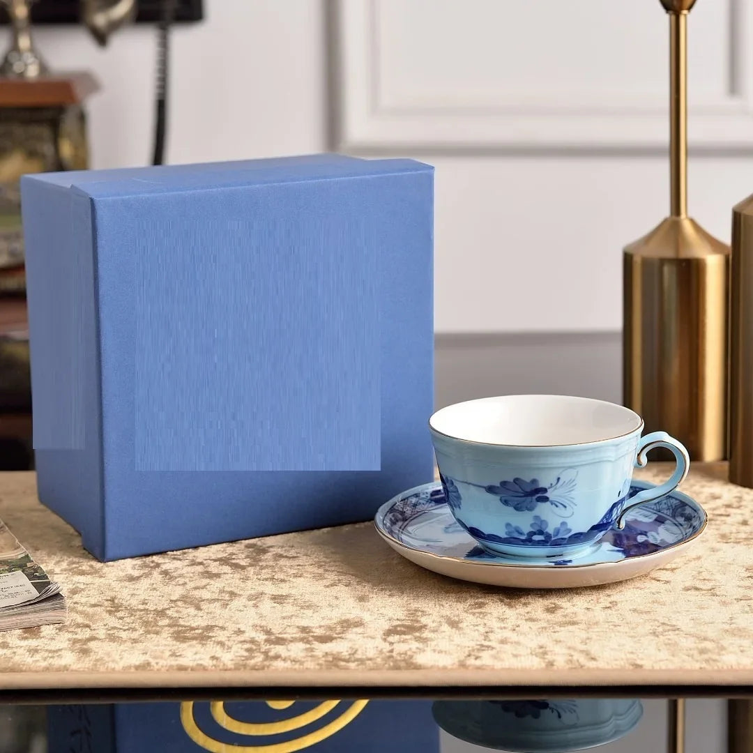 Ensemble Tasse à Café Et Soucoupe en Céramique Peinte