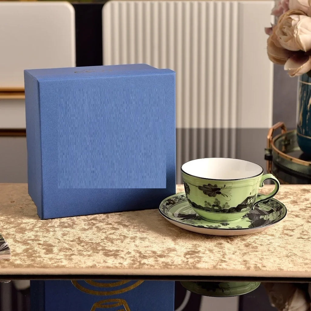 Ensemble Tasse à Café Et Soucoupe en Céramique Peinte