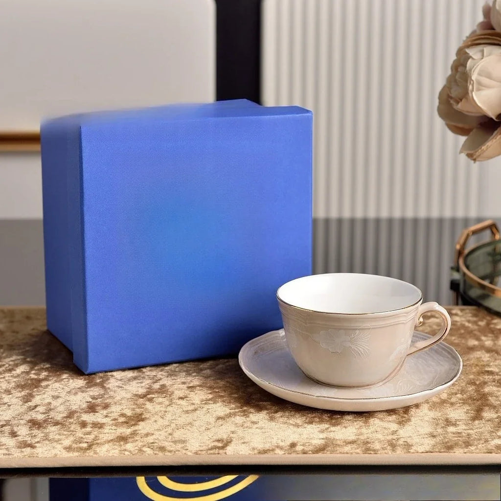 Ensemble Tasse à Café Et Soucoupe en Céramique Peinte