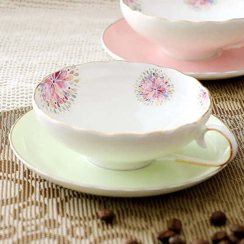 Ensemble Tasse Et Soucoupe En Céramique Style Palais