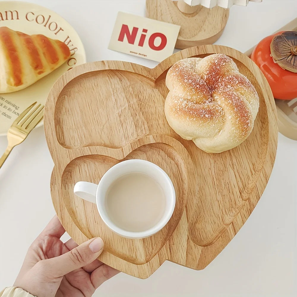 Plateau De Service En Bois En Forme De Cœur