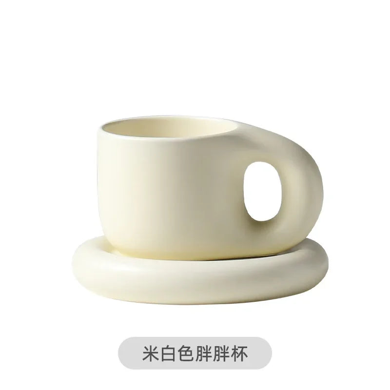 Tasse à Café en Céramique avec Soucoupe