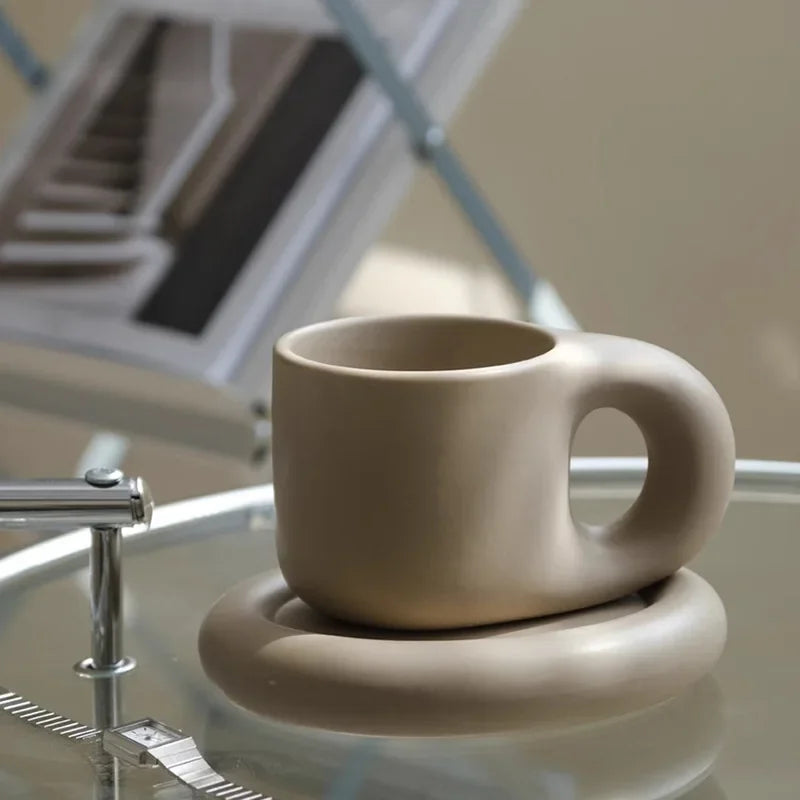 Tasse à Café en Céramique avec Soucoupe