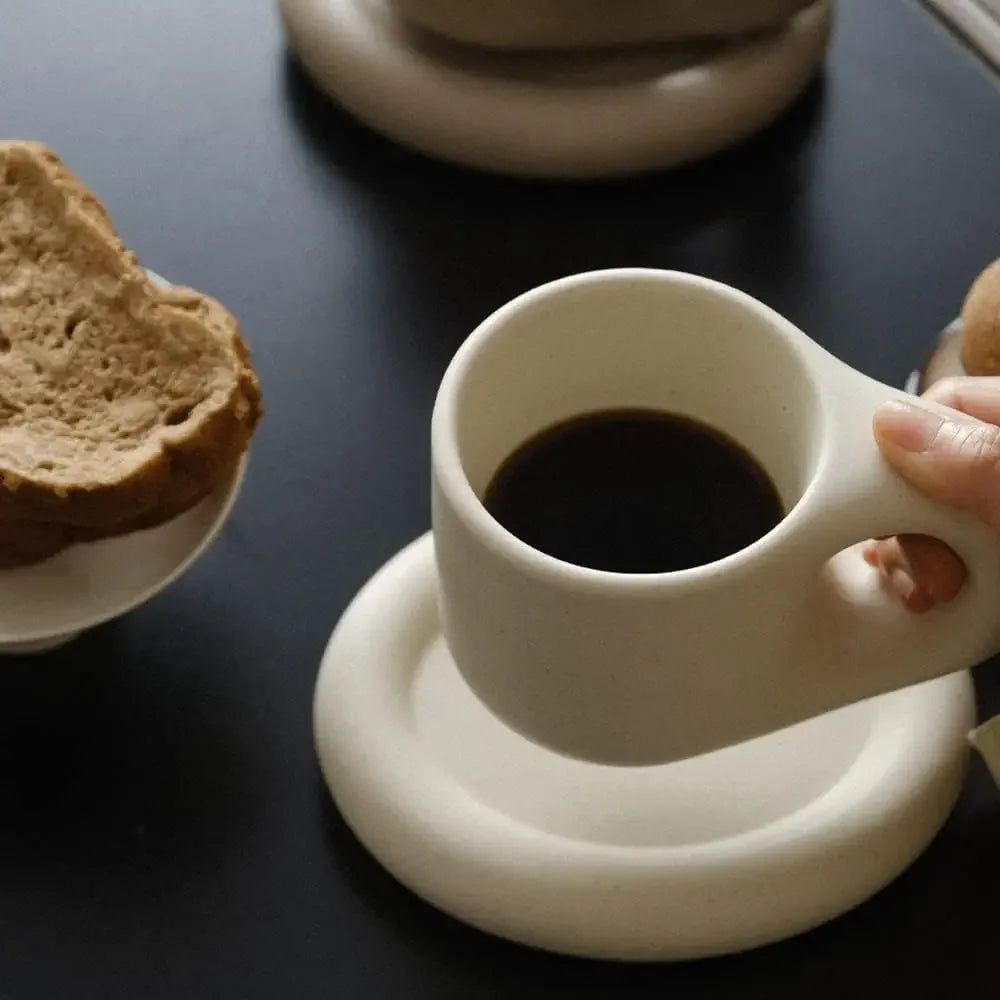 Tasse à Café en Céramique avec Soucoupe