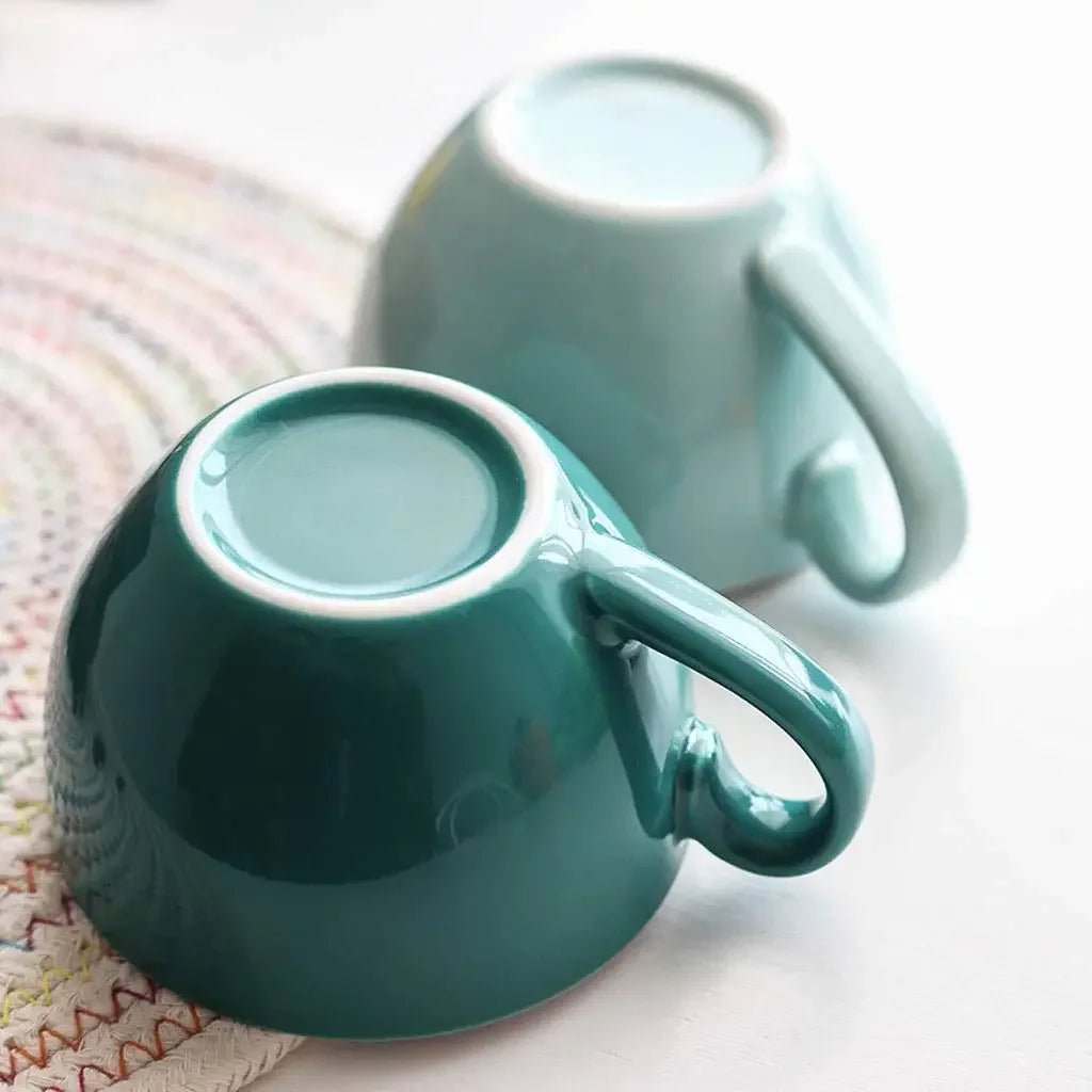 Tasse À Café En Céramique Avec Soucoupe Image