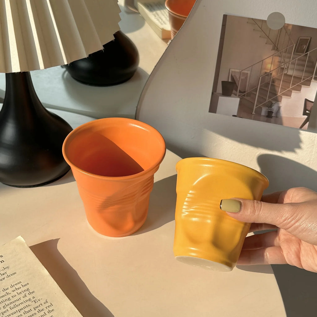 Tasse À Café En Céramique Froissée Dopamine
