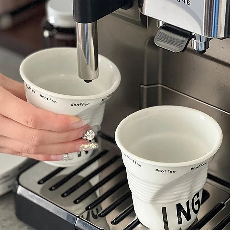 Tasse à Café en Céramique Froissée Nordique