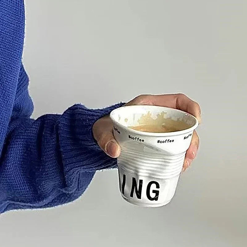 Tasse à Café en Céramique Froissée Nordique Image