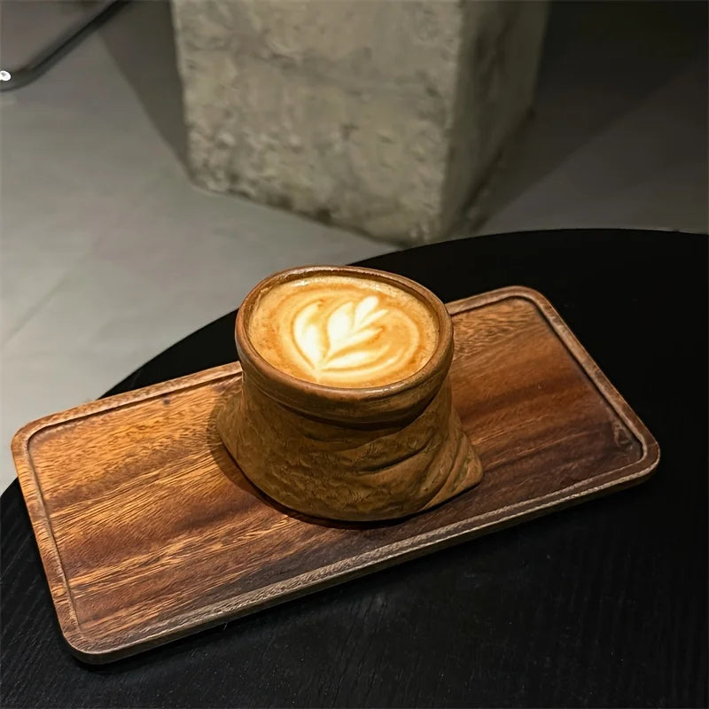 Tasse En Céramique Froissée Texture Plissée — Sombre, photo 7